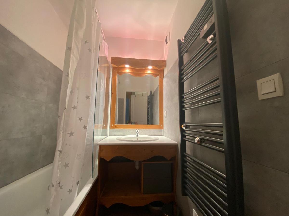Au Bachat-Bouloud, Appartement 3 Pieces 6 Personnes Avec Balcon Plein Sud ฌ็องรุส ภายนอก รูปภาพ